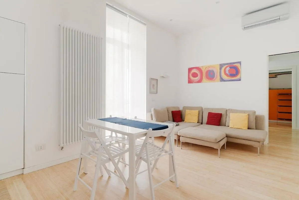Lodi Moderno E Accogliente Bilocale Apartment Milan