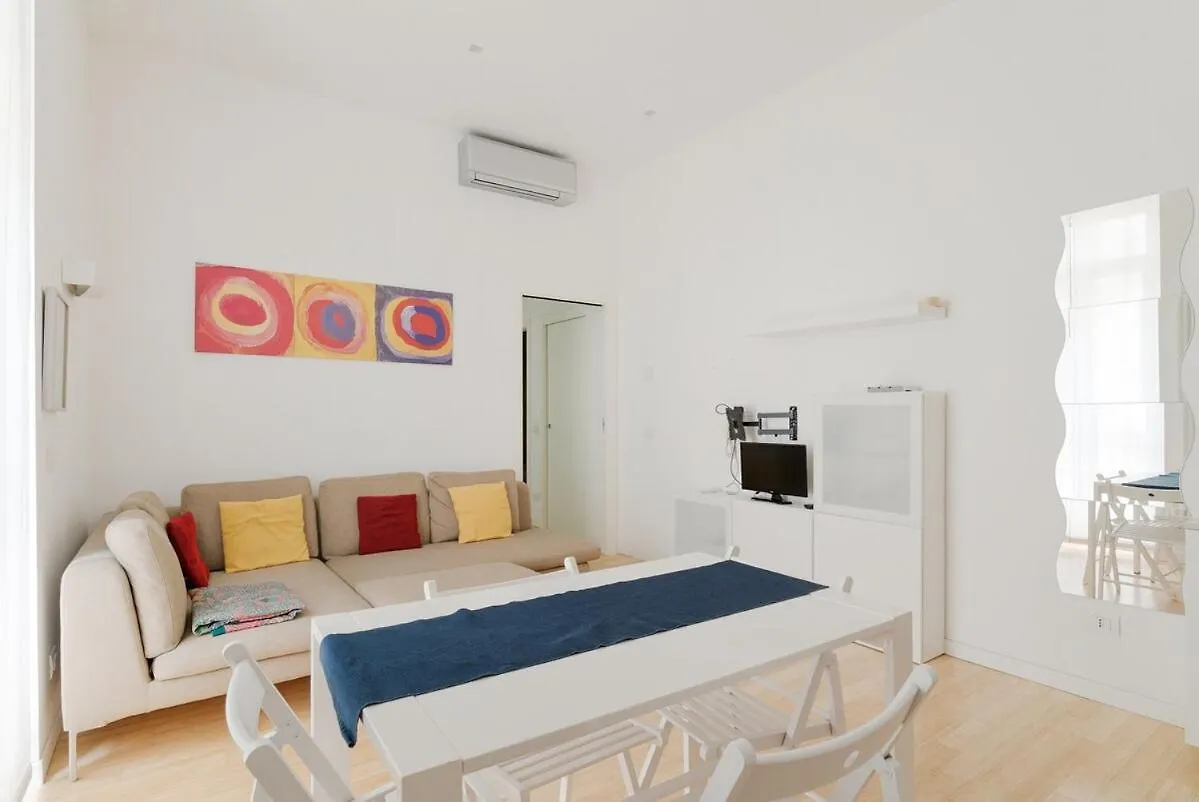 Lodi Moderno E Accogliente Bilocale Apartment Milan