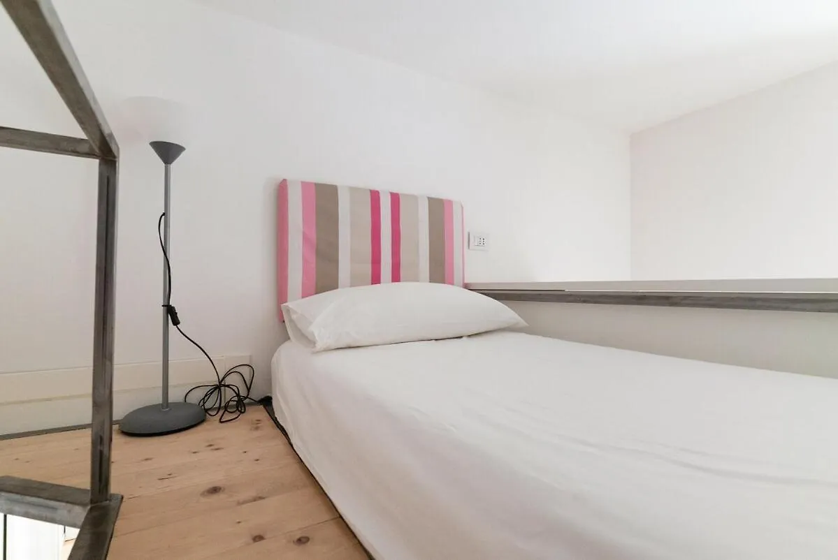 Lodi Moderno E Accogliente Bilocale Apartment Milan Italy